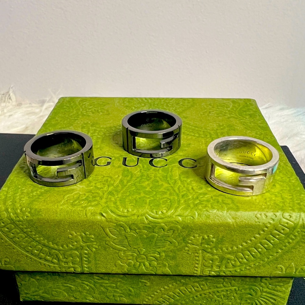 Gucci G Logo Rings - ONE SILVER LEFT